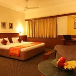 Hotel Skylon