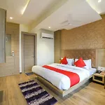 Oyo 35659 Hotel Kingsway