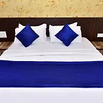 Hotel Peradiot