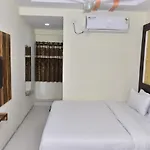 Hotel Peradiot