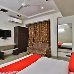 Oyo 2174 Hotel Radhey Inn