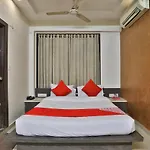 Oyo 2174 Hotel Radhey Inn