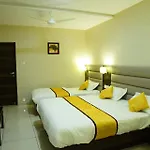 Hotel Ahmedabad Inn