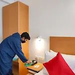 Kanak Beacon Hotel - Ashram Road Ahmedabad
