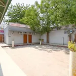 Oyo 41073 Hotel Aavkar