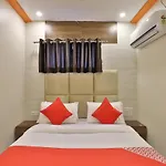 Oyo 37359 Hotel Shiv Villa