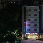 Hotel Centra