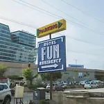 Hotel Fun Residency By Antra Group