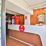 Oyo 2466 Laljis Hotel