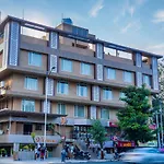 Hotel Pleasant Lake