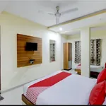 Hotel Krishna Palace