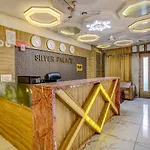 Fabhotel Silver Palace