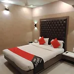 Hotel Airport Inn One