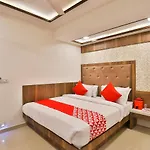 Oyo 24950 Hotel Shree Balaji Residency