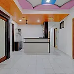 Spot On 82094 Hotel Mayur Palace