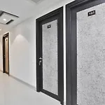 Oyo 23289 Hotel Anmol Palace