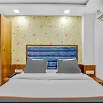 Hotel Lux Inn