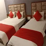 Hotel Lux Inn