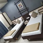 Hotel Airport Plaza