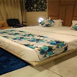 Hotel Lotus Villa