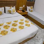 Hotel Sai Villa
