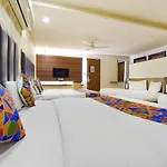 Fabhotel Royal King