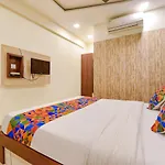 Fabhotel Tulip Plaza