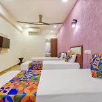 Fabhotel Tulip Plaza