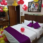 Hotel Karnavati