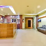 Fabhotel Kadamb Inn