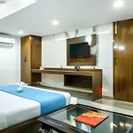 Hotel Seven
