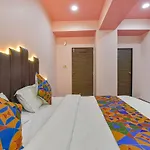 Fabhotel Max Inn