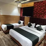 Hotel Paragon Villa