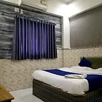 Hotel Goverdhan Palace Bapunagar