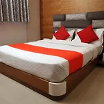 Hotel Madhav Villa
