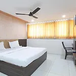 Fabhotel The Heaven