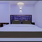 Hotel Nik Palace