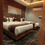 Hotel Prime Land