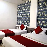 Hotel Satluj Inn