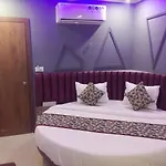 Hotel Jay Villa Grand