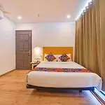 Fabhotel Ny Townhouse