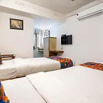 Hotelshantisadan