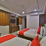 Hotel Sunstar Inn