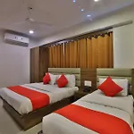 Hotel Sunstar Inn