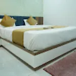 Hotel Rest And View , Ahmedabad