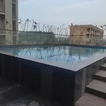 2 Bhk Apartment For Business Or Married Couples Only