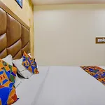 Fabexpress Silver Inn - Cg Road