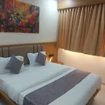 Hotel R K Villa
