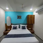 Hotel Lee Park