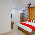 Flagship Hotel Sai Villa